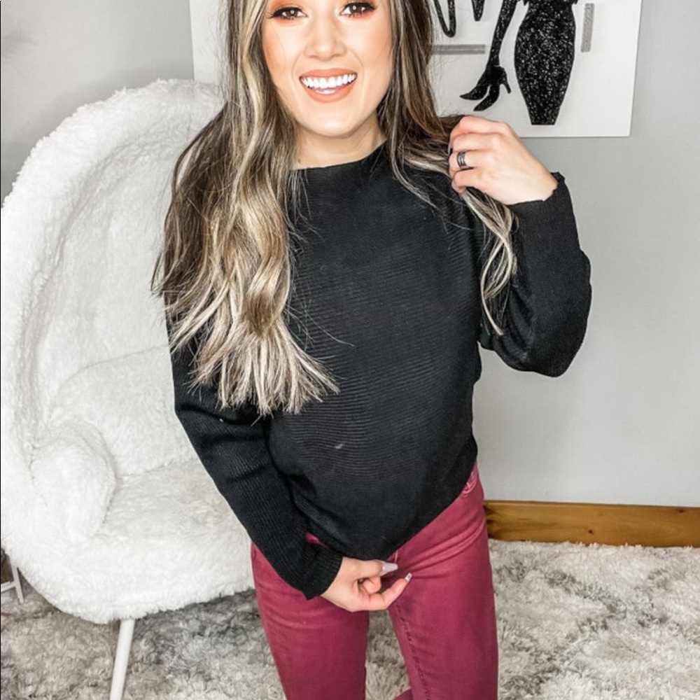 Ribbed long sleeve top